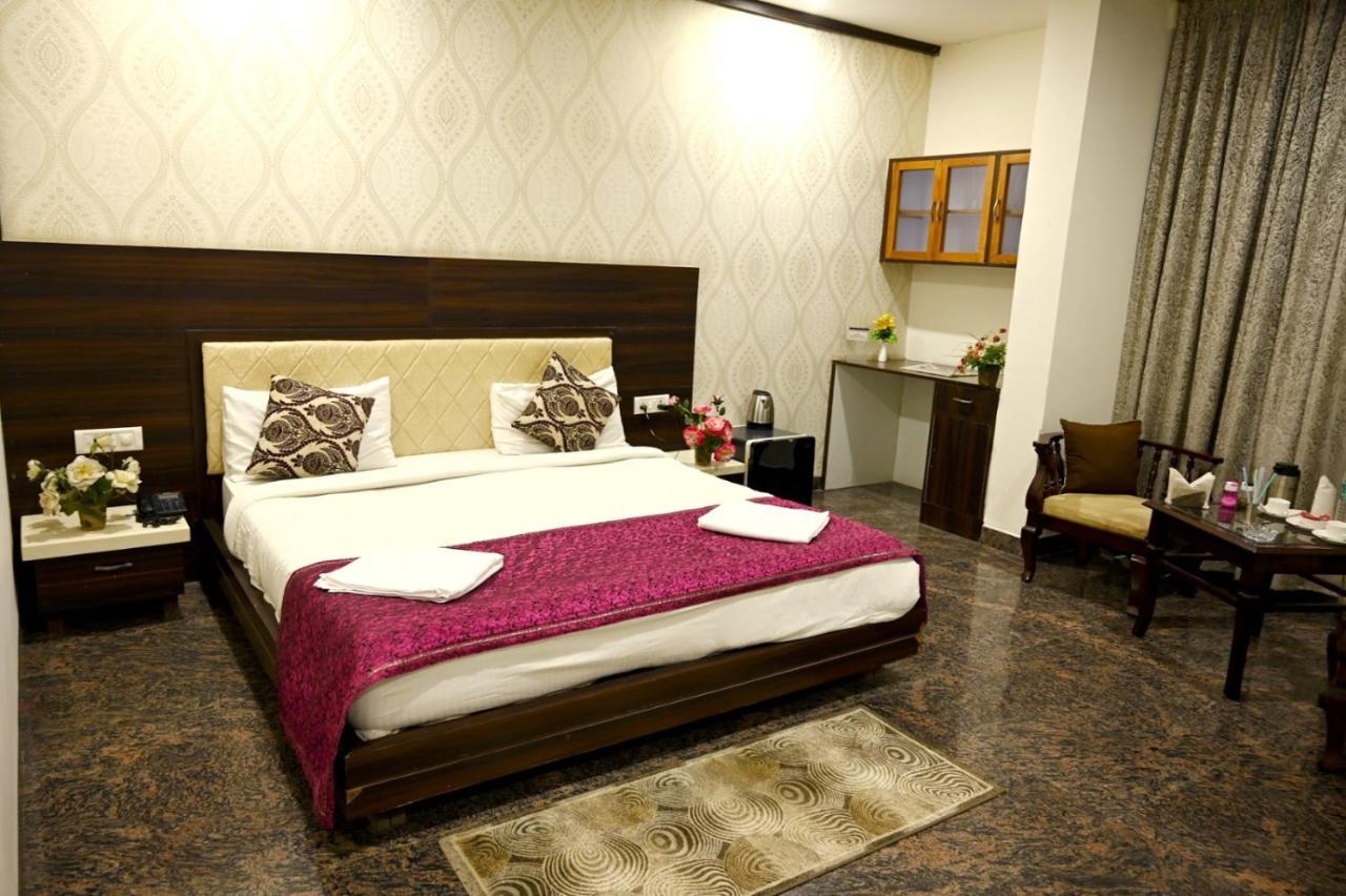 Hotel Badrika Inn Rewa Zewnętrze zdjęcie