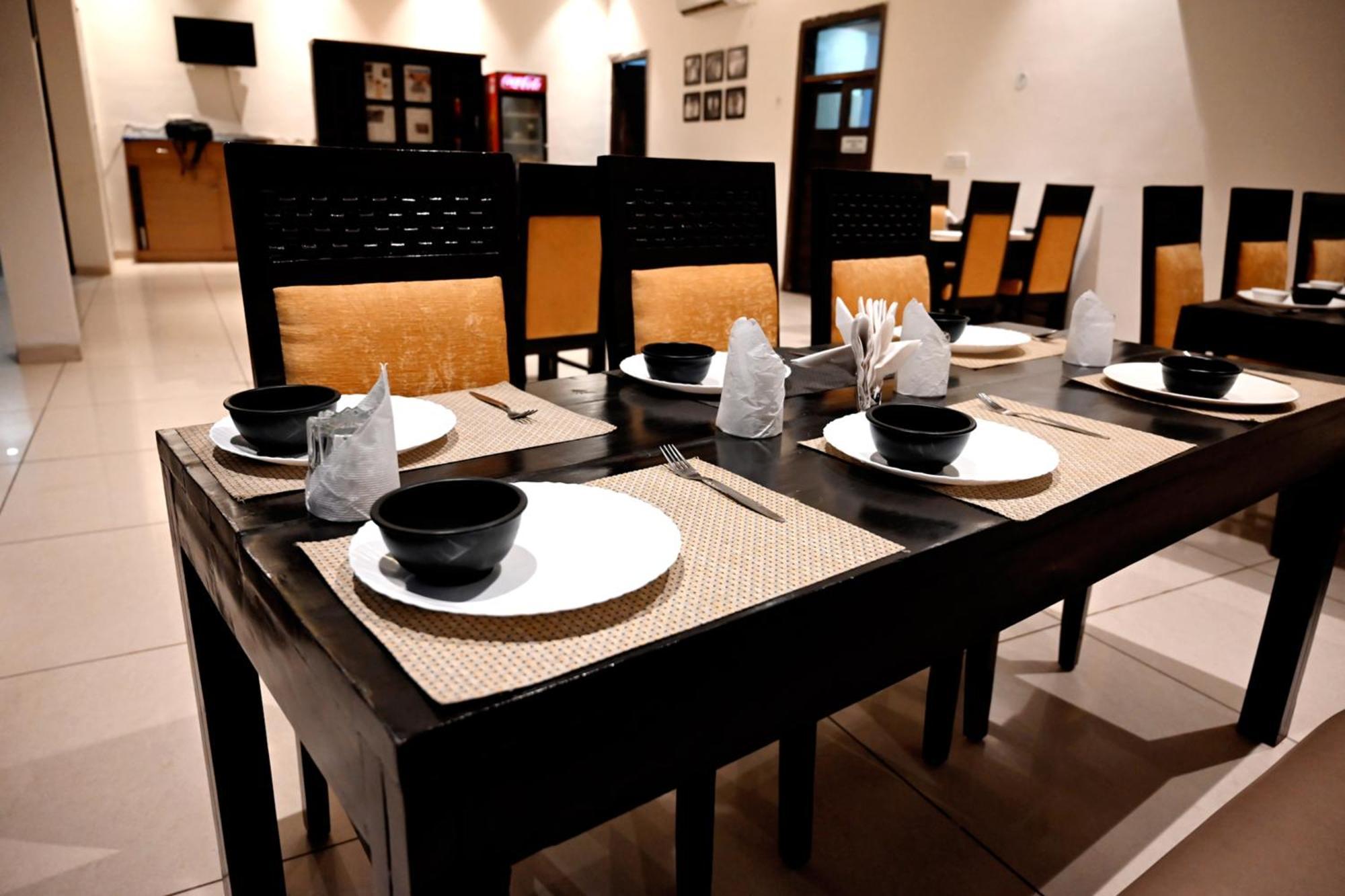Hotel Badrika Inn Rewa Zewnętrze zdjęcie