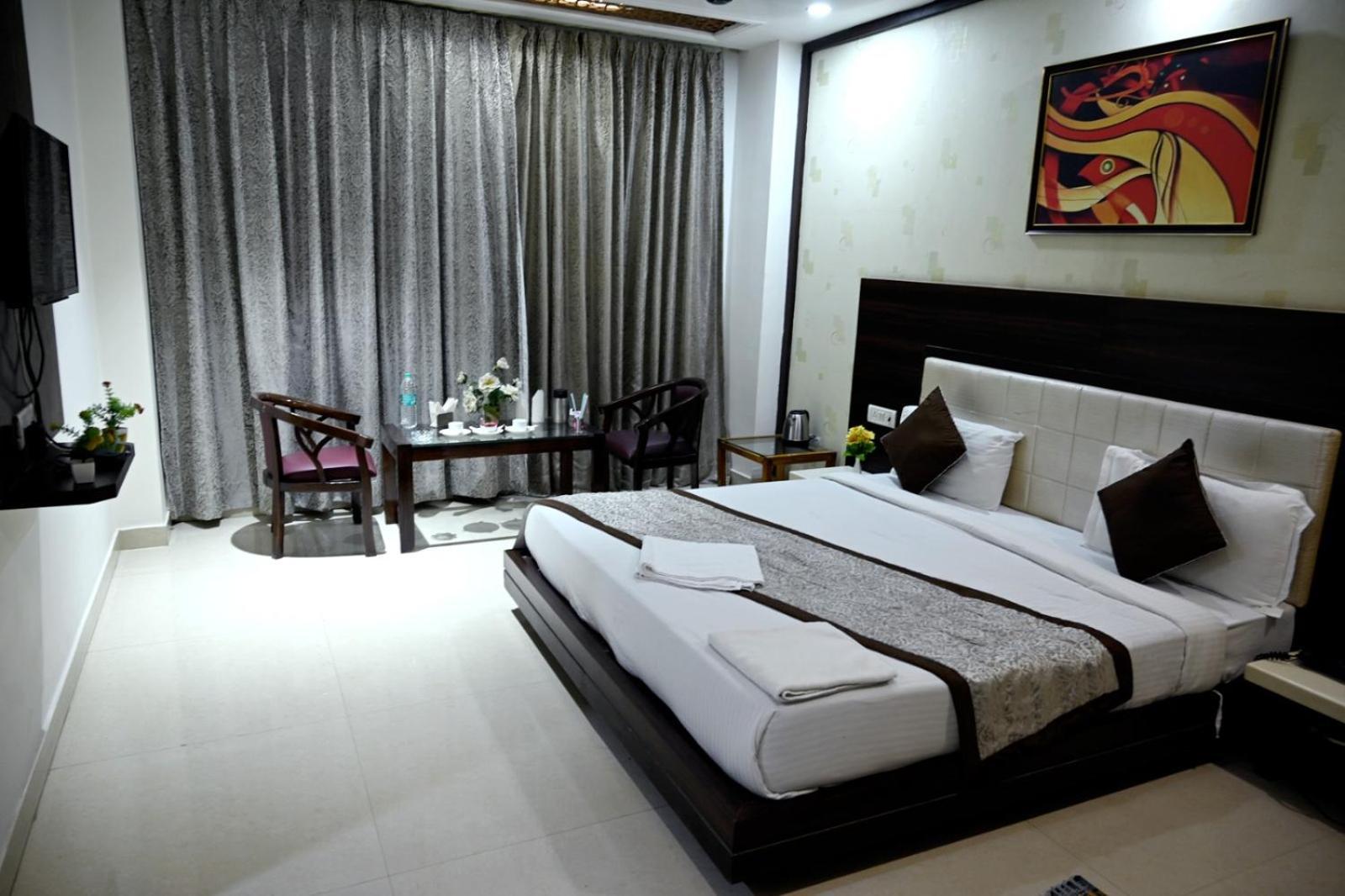 Hotel Badrika Inn Rewa Zewnętrze zdjęcie